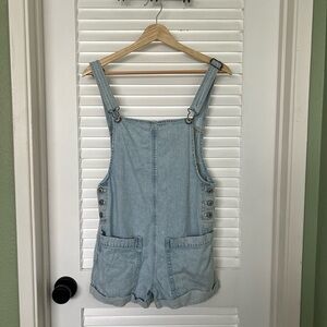American Eagle Outfitters Light Wash Denim Overalls